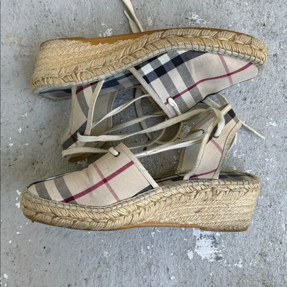 Burberry nova check canvas wedge espadrilles - Picture 3 of 9